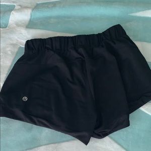 Lululemon black shorts